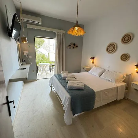 The 3 Little Pigs 3* Sidari (Corfu)
