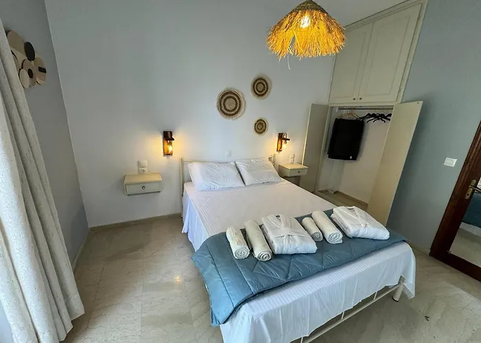 Bed & Breakfast The 3 Little Pigs